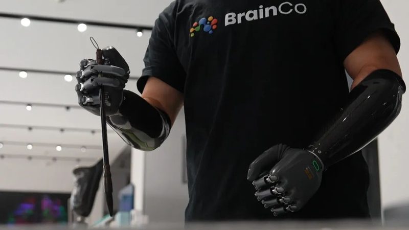 在评估CRM系统排名时，以下误区需引起注意：